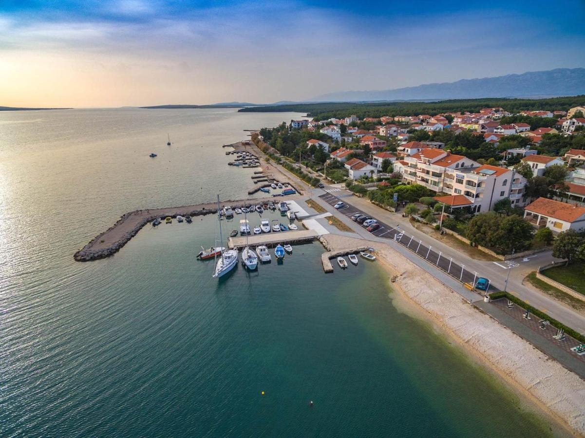 Apartman Milutin Vrsi Exterior foto