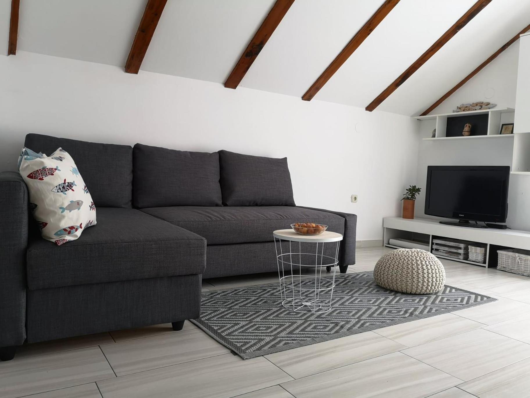 Apartman Milutin Vrsi Exterior foto